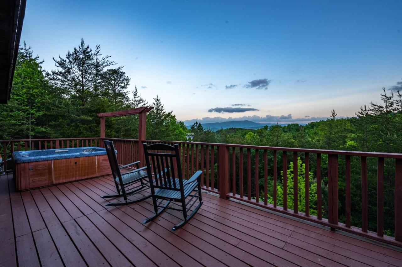 Private Mountain Cabin, Hot Tub Escape In The Smokies, With The View Sevierville Exterior foto