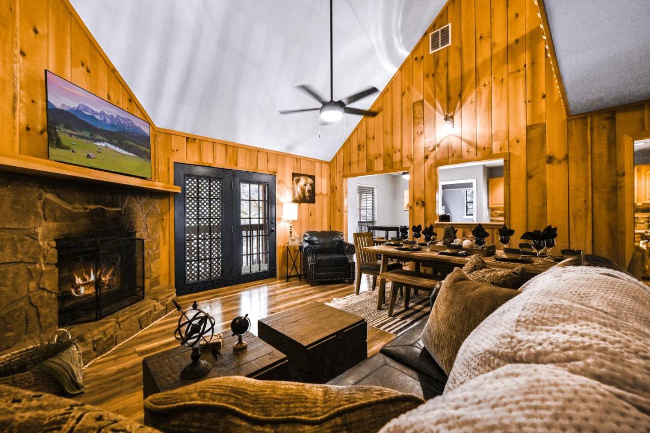 Private Mountain Cabin, Hot Tub Escape In The Smokies, With The View Sevierville Exterior foto