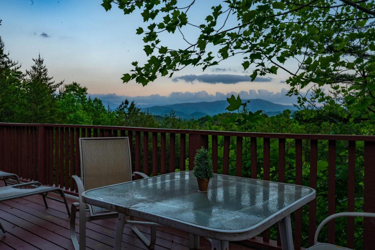 Private Mountain Cabin, Hot Tub Escape In The Smokies, With The View Sevierville Exterior foto